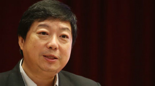 
Hong Lei 洪磊 | Assets Management Association of China chair
