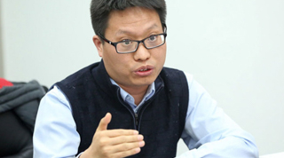 
Liu Xiangdong 刘向东 | China Centre for International Economic Exchanges research deputy director general
