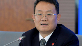 
Lu Hongzhou 卢洪洲 | Shanghai Public Health Clinical Centre Party secretary
