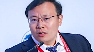 
Ren Zeping 任泽平 | Evergrande Research Institute chief economist
